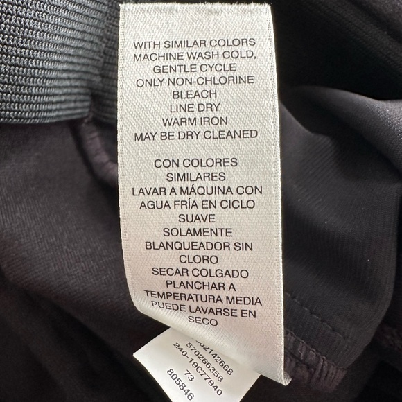 Chico's size 2 Black Straight Leg Pants - Picture 4 of 5